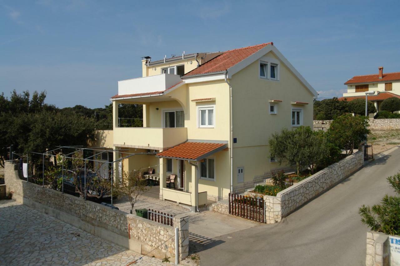 Apartmani Stambuk Мандре Екстер'єр фото